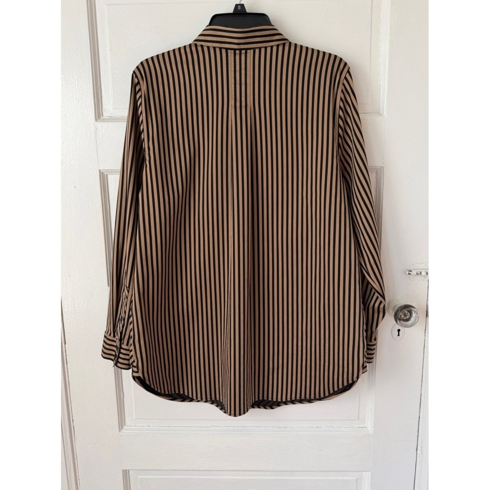 Chico's No Iron Chic Stretch Button Down Shirt Tan Black Diagonal Stripe Office - Picture 9 of 15